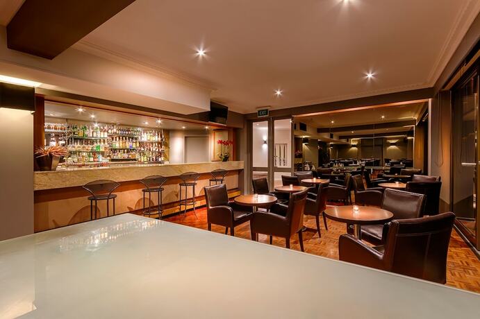 Imagen del bar/restaurante del Hotel Crest On Barkly Serviced Apartments. Foto 15