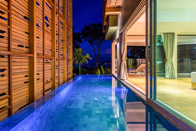 Imagen de la habitación del Hotel Crest Resort y Pool Villas. Foto 12