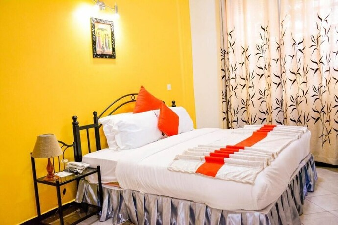 Imagen general del Hotel Crest Safari Lodge. Foto 12