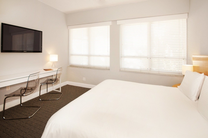 Imagen de la habitación del Hotel Crest Suites. Foto 3