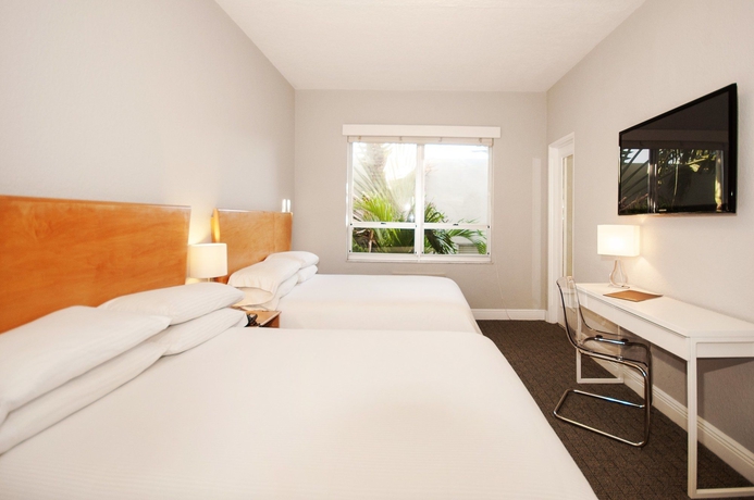 Imagen de la habitación del Hotel Crest Suites. Foto 5