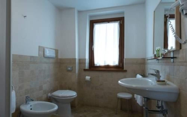 Imagen de la habitación del Hotel Cresta Et Duc. Foto 17