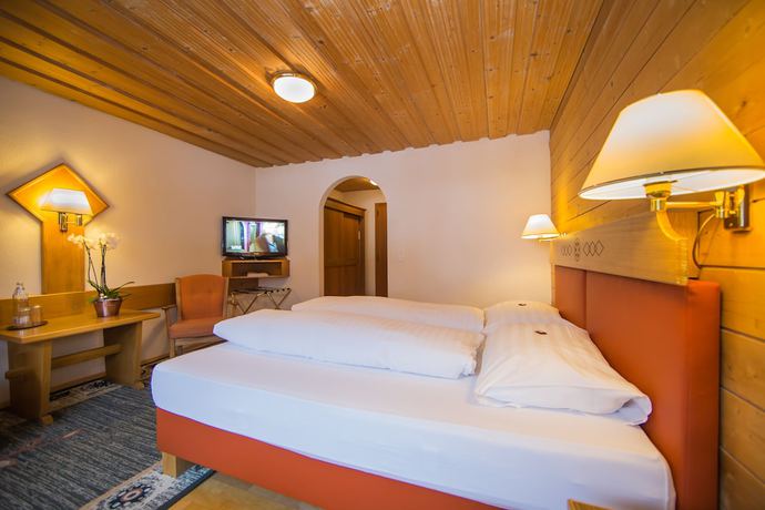 Imagen de la habitación del Hotel Cresta. Foto 5