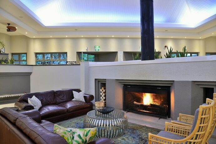 Imagen del bar/restaurante del Hotel Cresta Lodge - Harare. Foto 10