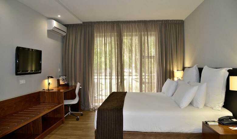 Imagen general del Hotel Cresta Lodge - Harare. Foto 1