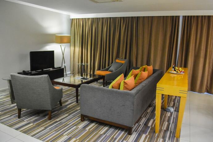 Imagen de la habitación del Hotel Cresta Mahalapye. Foto 24