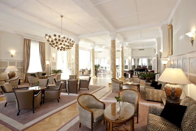 Imagen de los interiores del Hotel Cresta Palace. Foto 17