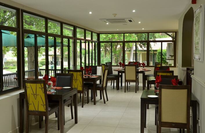 Imagen general del Hotel Cresta Riley's. Foto 5