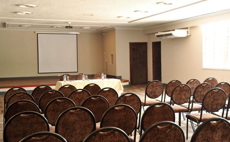 Imagen del bar/restaurante del Hotel Cresta Sprayview. Foto 4