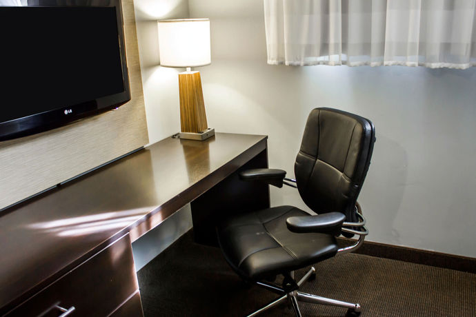 Imagen de la habitación del Hotel Cresthaven Inn. Foto 5