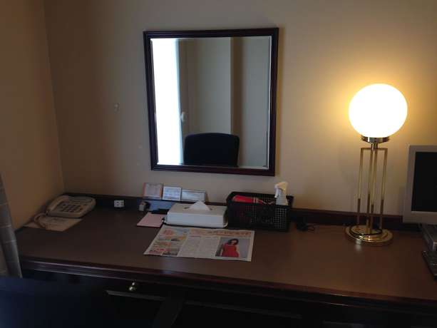 Imagen de la habitación del Hotel Creston. Foto 8