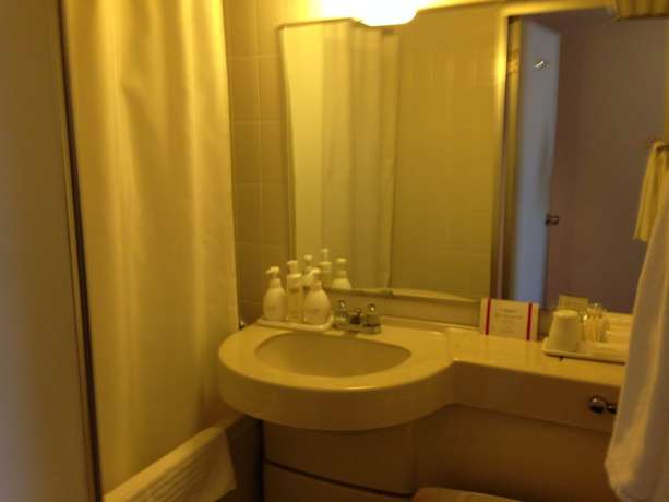 Imagen de la habitación del Hotel Creston. Foto 10