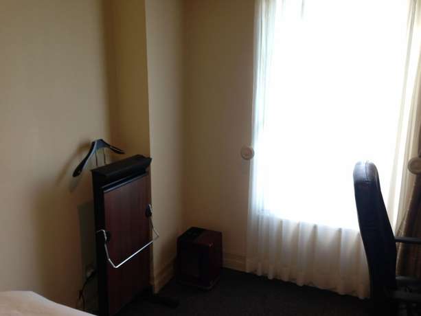 Imagen de la habitación del Hotel Creston. Foto 15