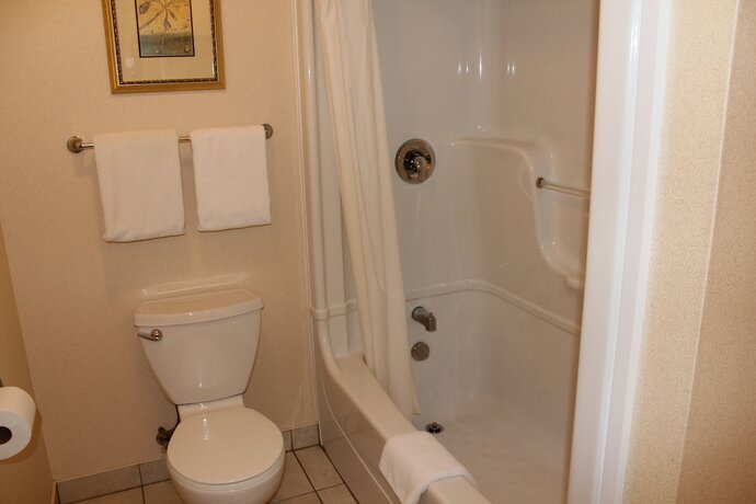 Imagen general del Hotel Crestwood Inn. Foto 5