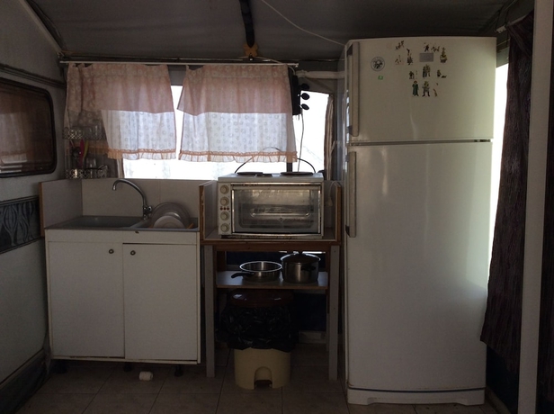 Imagen de la habitación del Hotel Creta Camping. Foto 16