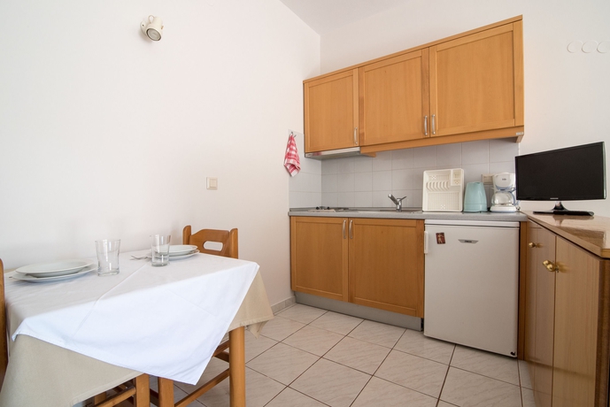 Imagen de la habitación del Hotel Creta Elena. Foto 7