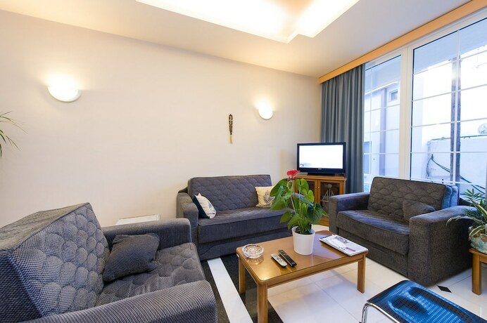 Imagen general del Hotel Creta. Foto 6