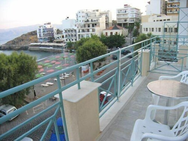 Imagen de la habitación del Hotel Creta. Foto 14