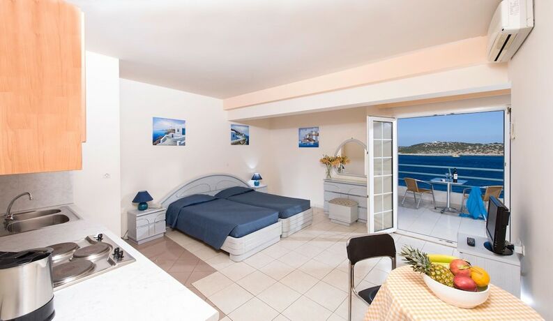 Imagen de la habitación del Hotel Creta. Foto 20