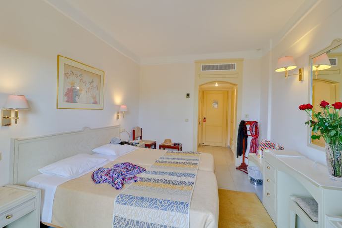 Imagen de la habitación del Hotel Creta Star. Foto 9