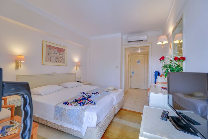 Imagen de la habitación del Hotel Creta Star. Foto 10