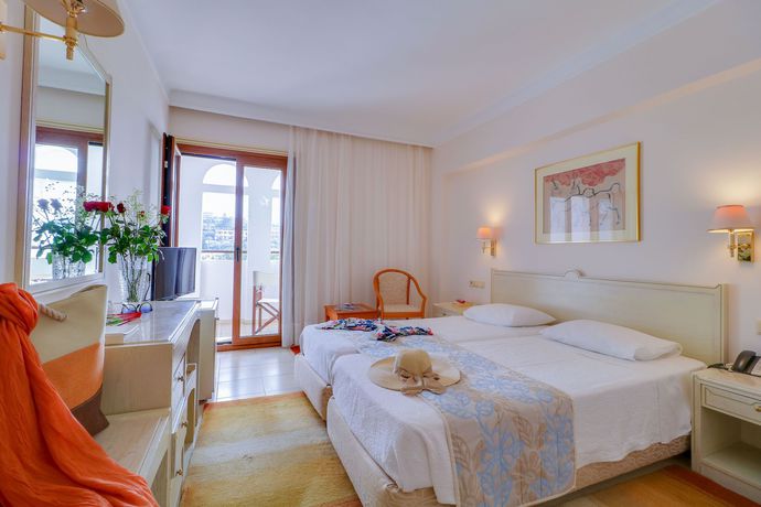 Imagen de la habitación del Hotel Creta Star. Foto 11