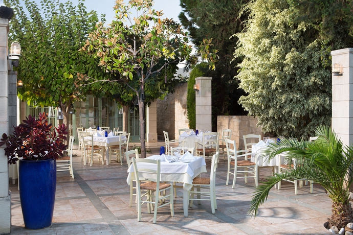 Imagen del bar/restaurante del Hotel Cretan Malia Park A Member Of Design Hotels. Foto 2