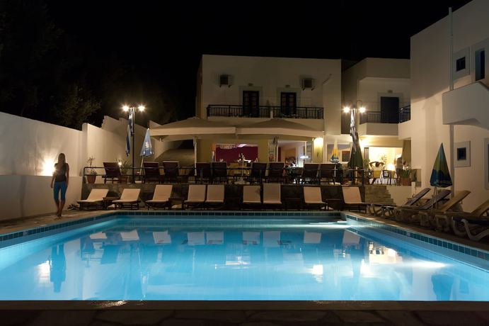 Imagen de la piscina del Hotel Cretan Seaside Boutique. Foto 13