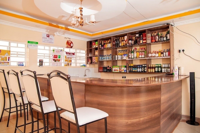 Imagen del bar/restaurante del Hotel Crete Villas Meru. Foto 4