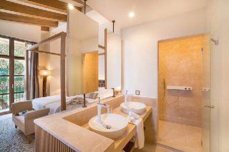 Imagen de la habitación del Hotel Creu De Tau Art and Spa. Foto 14