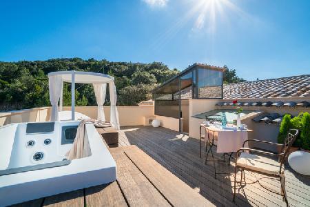 Imagen de la habitación del Hotel Creu De Tau Art and Spa. Foto 16