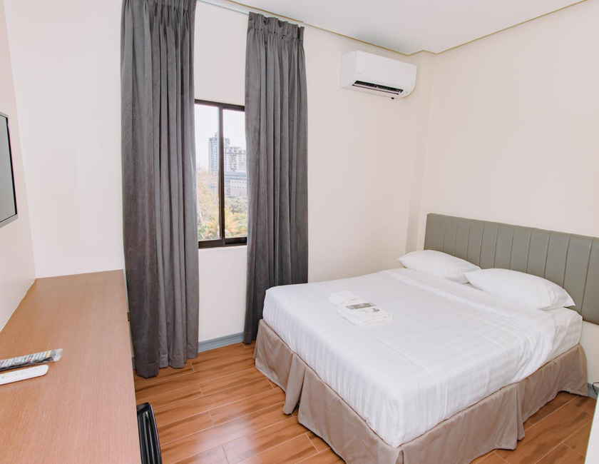 Imagen general del Hotel Crevice. Foto 2