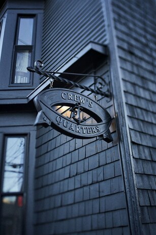 Imagen general del Hotel Crew\'s Quarters Boarding House Caters to Men. Foto 12