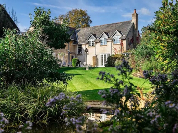 Imagen general del Hotel Cricketfield House - Guest House. Foto 1
