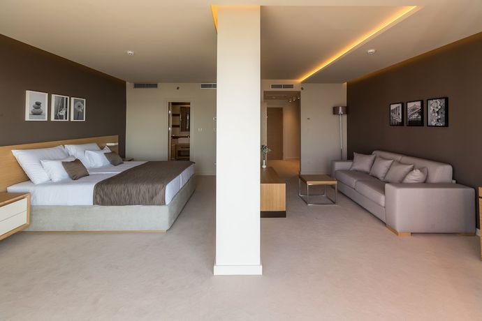 Imagen de la habitación del Hotel Crikvenica. Foto 13