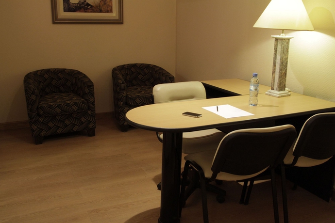 Imagen de la habitación del Hotel Crillon Mendoza. Foto 4