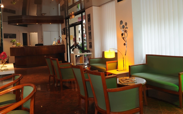 Imagen de los interiores del Hotel Crimée. Foto 18