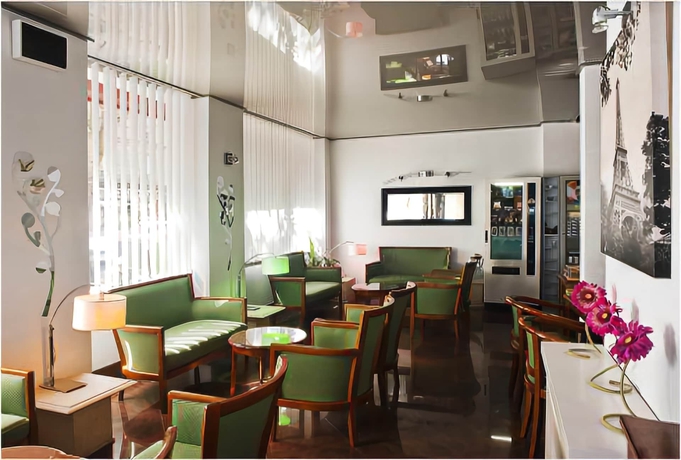 Imagen del bar/restaurante del Hotel Crimée. Foto 3