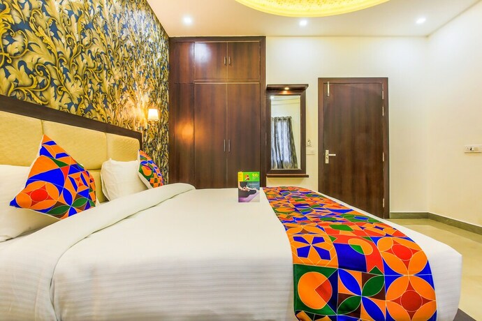 Imagen de la habitación del Hotel Crimson Palace. Foto 10
