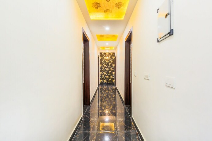 Imagen de los interiores del Hotel Crimson Palace. Foto 18