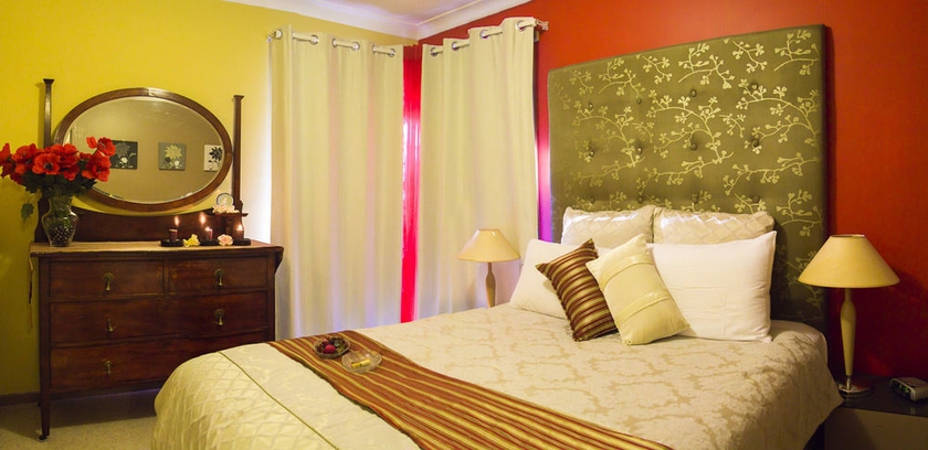 Imagen de la habitación del Hotel Crimson Villa. Foto 5