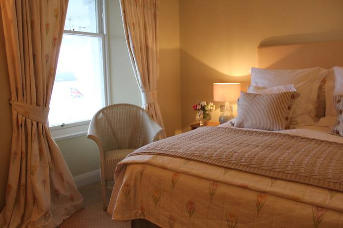 Imagen de la habitación del Hotel Crinan. Foto 8