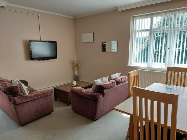 Imagen general del Hotel Cripps Hall Guest Annexe. Foto 5