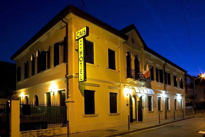 Imagen general del Hotel Cris, Mestre. Foto 2