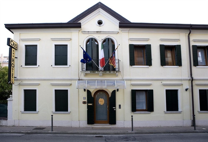 Imagen general del Hotel Cris, Mestre. Foto 1