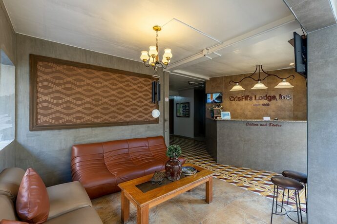 Imagen de los interiores del Hotel CrisFil's Lodge. Foto 18