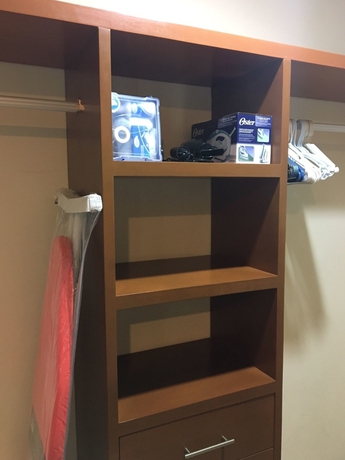 Imagen de la habitación del Hotel Crisantemos Suite. Foto 4