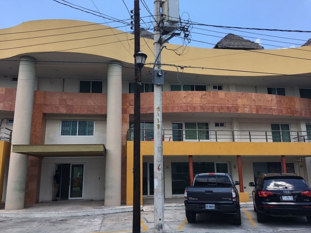 Imagen general del Hotel Crisantemos Suite. Foto 2