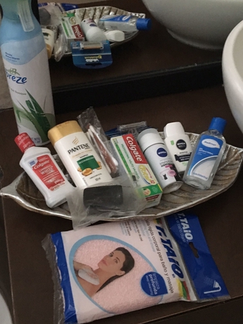 Imagen de la habitación del Hotel Crisantemos Suite. Foto 10