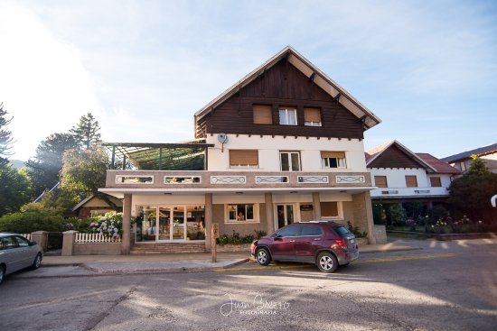 Imagen general del Hotel Crismalu. Foto 1